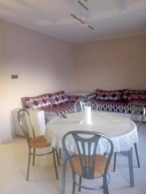 Tigmi Ossmon Apartment